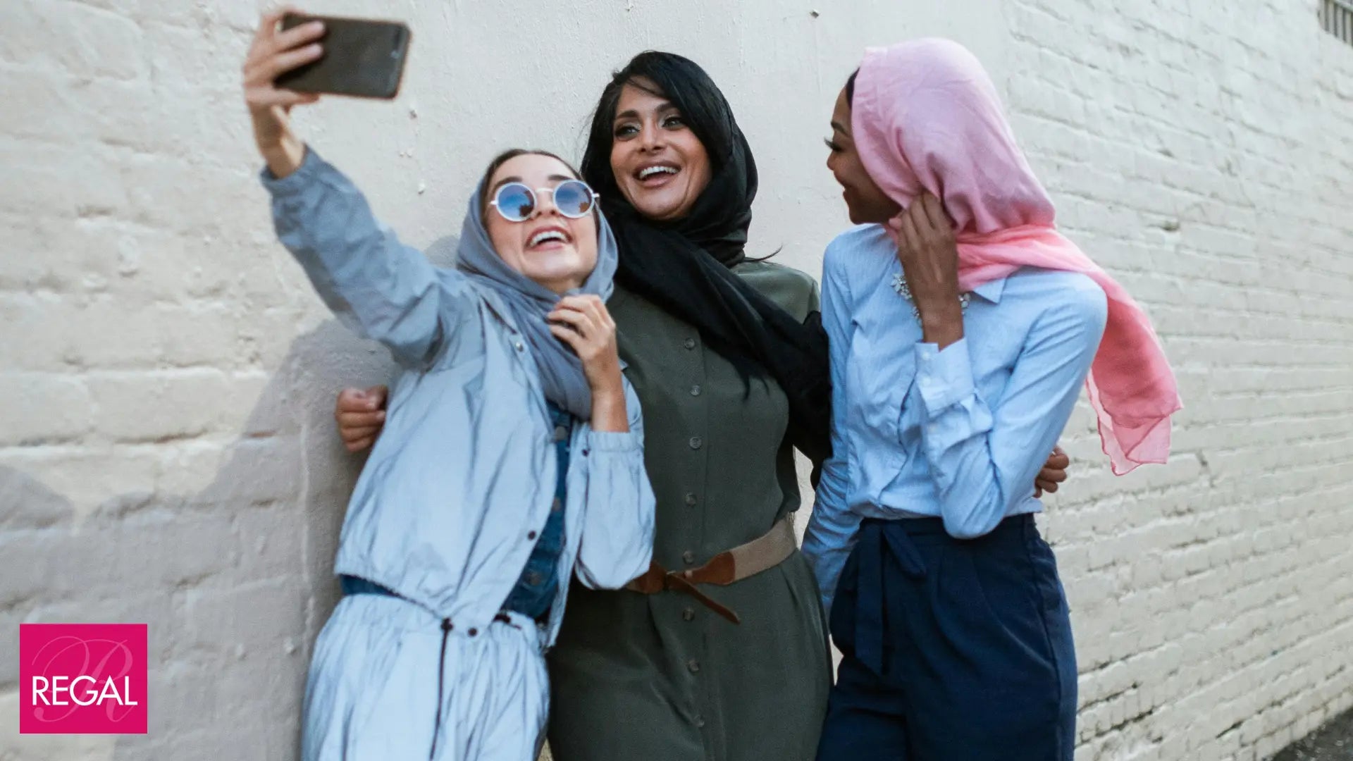 Modest Fashion Trends You Can't-Miss in 2024 Regal Fabrics