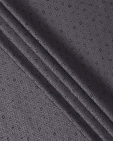 قماش قمصان سويسري فاخر رمادي اللون، مصنوع من القطن بنسبة 100%، بنقوش هندسية، عرض 150 سم، صنع في سويسرا - D25030