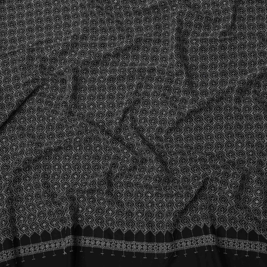 Black and White Intricate Motif Print Synthetic Cotton Fabric, 140 Cms, India-D25387