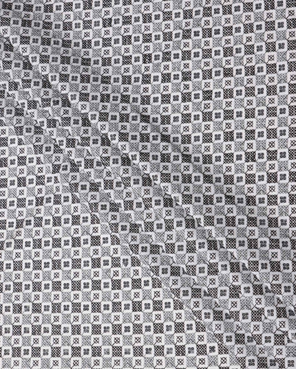 White and Black Geometric Motif Print Synthetic Cotton Fabric, 140 Cms, India-D25392