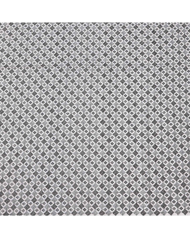 White and Black Geometric Motif Print Synthetic Cotton Fabric, 140 Cms, India-D25392