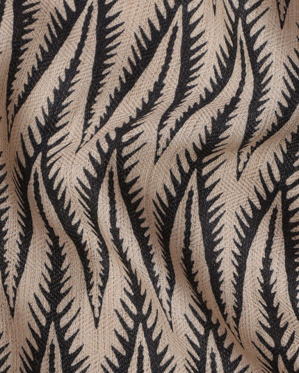 قماش فيسكوز كتان مخلوط باللون البيج بطبعة أوراق شجر سوداء، عرض 110 سم، صنع في الهند - D25094