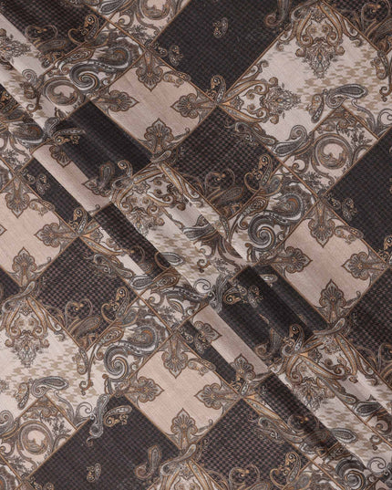 قماش بني من مزيج الكتان والفيسكوز، بنقشة بيزلي مزخرفة ونقشة مربعات، عرض 110 سم، صنع في الهند - D25098