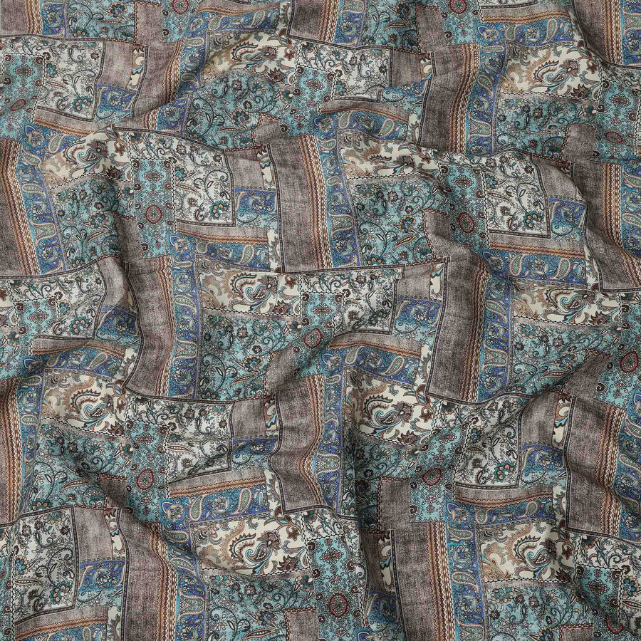 قماش كتان فيسكوز أزرق ممزوج بنقوش بيزلي وتصاميم مرقعة مزخرفة، عرض 110 سم، صنع في الهند - D25099