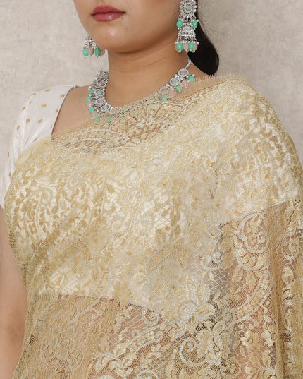 ساري شانتيلي فرنسي فاخر باللون الذهبي العتيق، طوله 5.5 متر، عرضه 110 سم، صنع في فرنسا - D24452