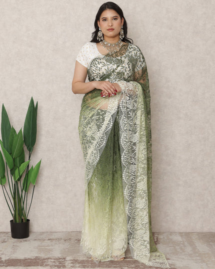 ساري فرنسي فاخر من الدانتيل الشانتيلي، من لون أخضر فستقي فاتح إلى زيتوني غامق، بطول 5.5 متر وعرض 110 سم، صنع في فرنسا - D24421