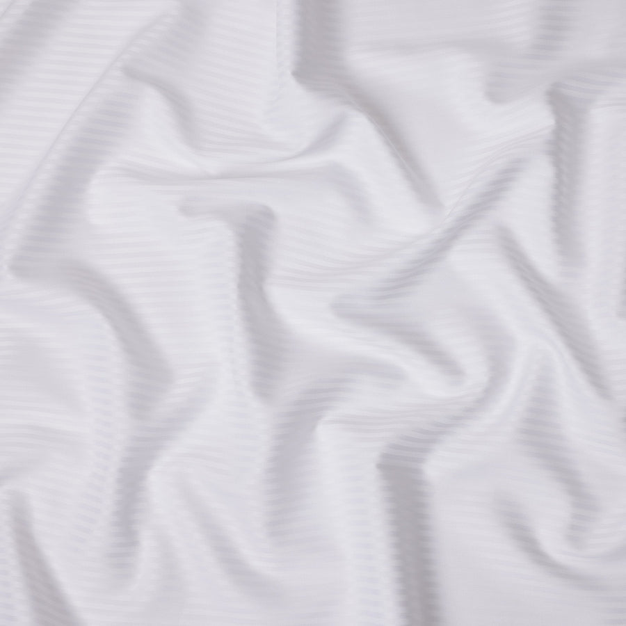 قماش قمصان إيطالي أبيض مخطط ذاتيًا، 100% قطن، 150 سم، إيطاليا - D25156