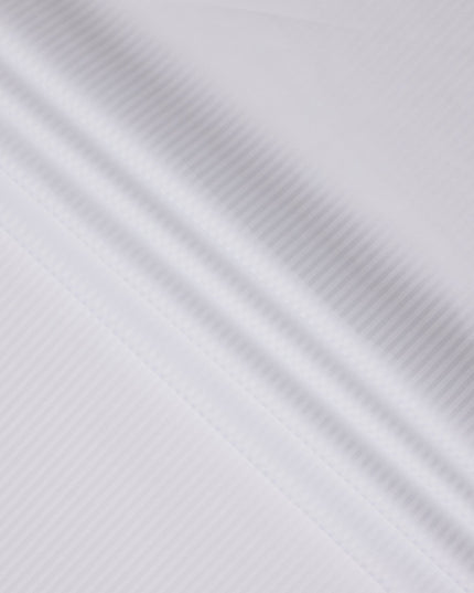 قماش قمصان إيطالي أبيض مخطط ذاتيًا، 100% قطن، 150 سم، إيطاليا - D25156