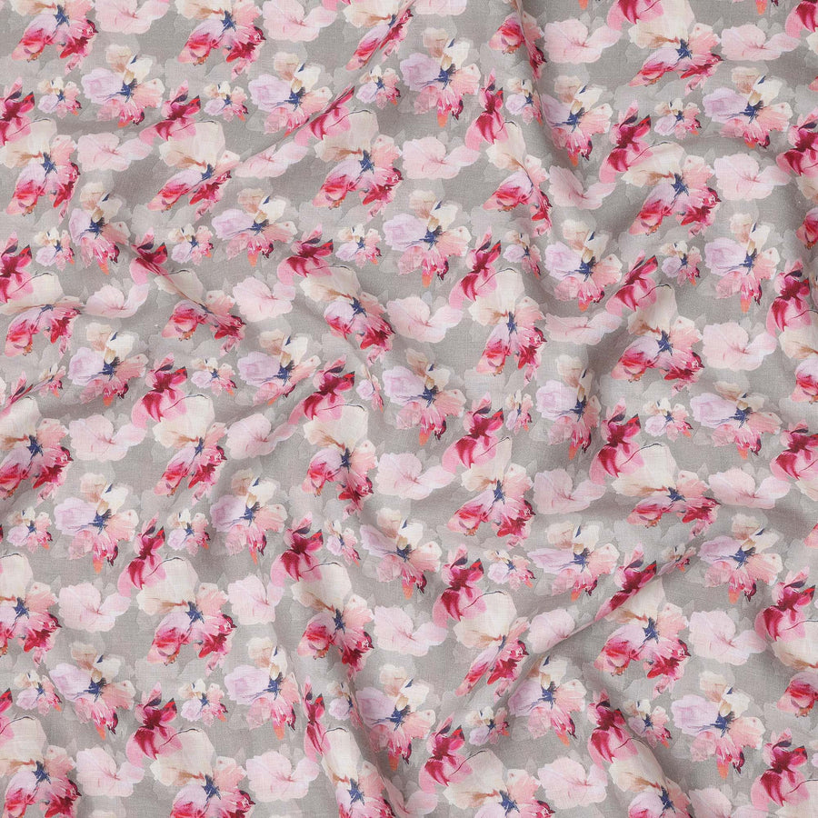 قماش كتان رمادي نقي مطبوع عليه زهور بتصميم زهور وردية وبيضاء، عرض 140 سم، صنع في الهند - D25069