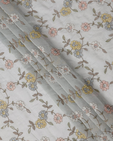 قماش قطني فيسكوز مطبوع عليه زهور رمادي فاتح، عرض 110 سم، الهند - D24822