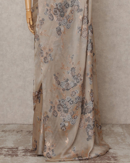 ساري شيفون حرير فرنسي فاخر بلون الشمبانيا الرمادي - طول 5.5 متر، عرض 110 سم، صنع في فرنسا - D25623