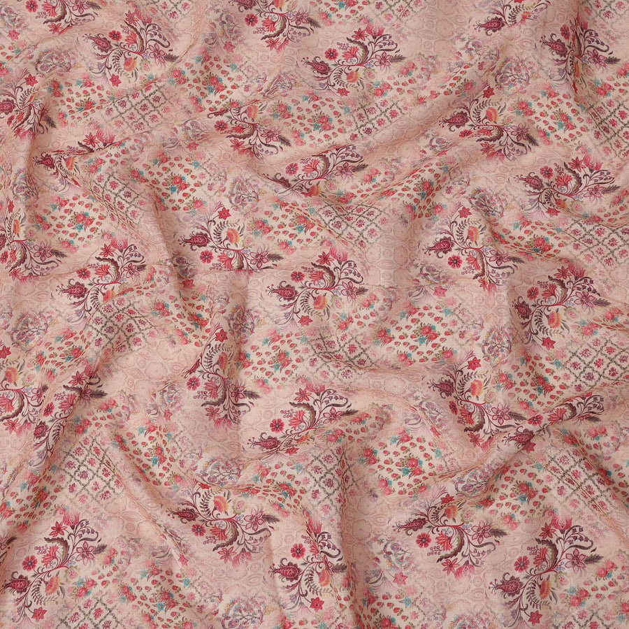 قماش كتان بلون الخوخ مطبوع عليه زهور بنقوش معقدة وتصميم هندسي، عرض 110 سم، صنع في الهند - D25086