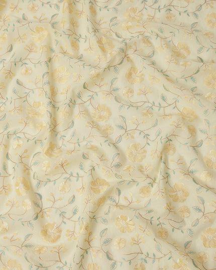 قماش فوال قطني أصفر فاتح مطرز بزهور ذهبية، عرض 110 سم، الهند - D25311