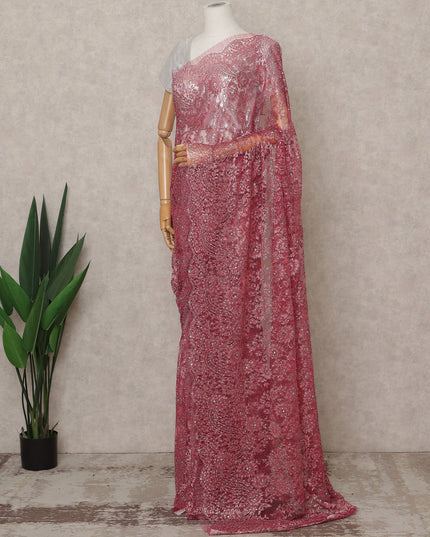 ساري فرنسي فاخر باللون الوردي من الدانتيل الشانتيلي المعدني مع تطريز حجري، عرض 110 سم، 5.5 متر، فرنسا - D25571