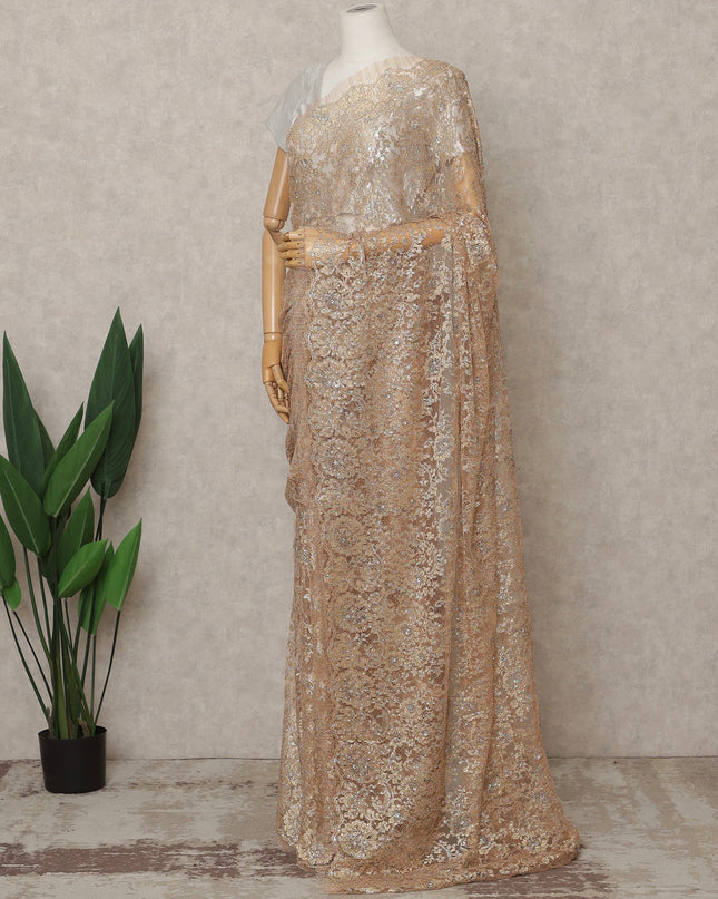 ساري فرنسي فاخر من الدانتيل المعدني بلون الشمبانيا الذهبي مع تطريز حجري، عرض 110 سم، 5.5 متر، فرنسا - D25592