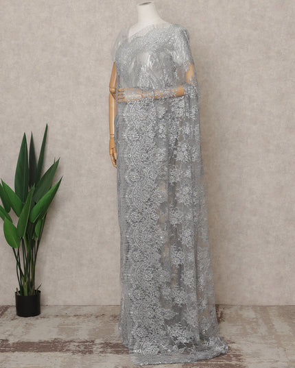 ساري فرنسي فضي فاخر من الدانتيل الشانتيلي المعدني مع تطريز حجري، عرض 110 سم، 5.5 متر، فرنسا - D25566
