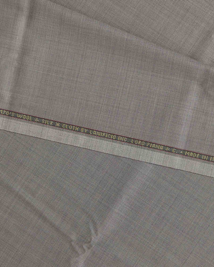 Light Beige Loro Piana Super 170’s Wool & Silk Italian Suiting Fabric, Width 150 Cms, Length 3.75 Mtrs, Made in Italy-D26042