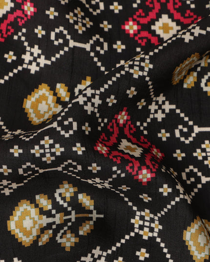 Black Ethnic Geometric Diamond Printed Blended Cotton Linen Fabric Traditional Lattice Motif Pattern Natural Textured Dressmaking Craft Fabric 110 Cms Width Made In India-D28353