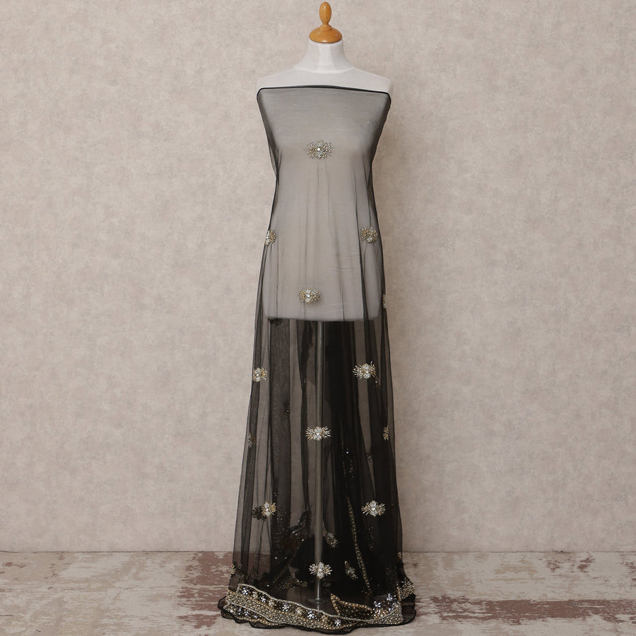 قماش نايلون رمادي من التول مطرز بنقشة زهور مع ترتر وخرز، عرض 140 سم، صنع في الهند - D23483