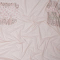 قماش تول نايلون وردي فاتح مع تطريز زهور ثلاثي الأبعاد ومرايا، عرض 140 سم، صنع في الهند - D23515