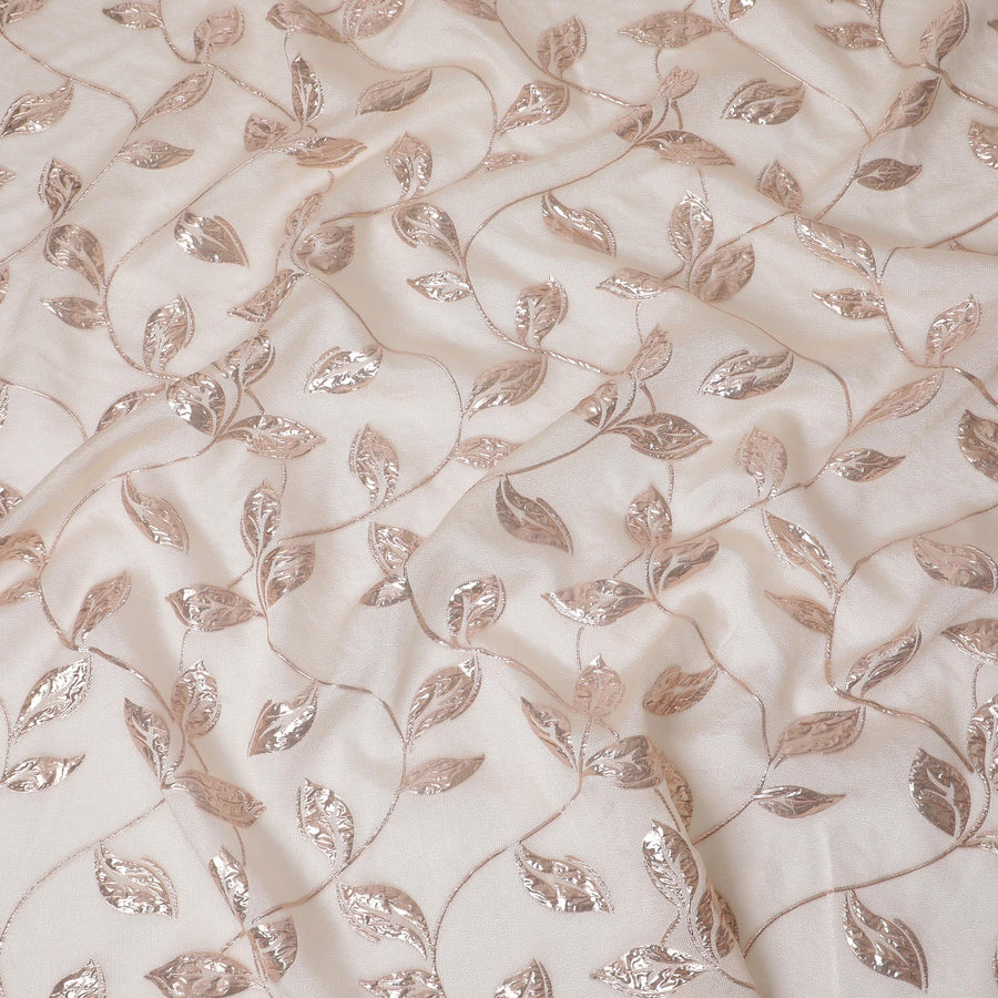 قماش بروكار صناعي باللون الكريمي والذهبي الوردي مع تصميم أوراق الشجر - عرض 140 سم -D19797