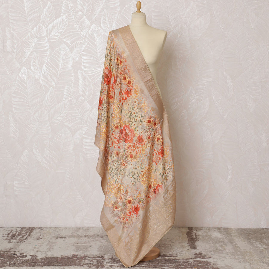 وشاح مطرز صناعي بيج فاخر مع أنماط زهور برتقالية نابضة بالحياة ولمسات ذهبية، 85x230 سم-D19320