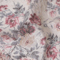 قماش قطني مخلوط بزهور عاجية ساحرة مع تطريز - عرض 110 سم - D19589