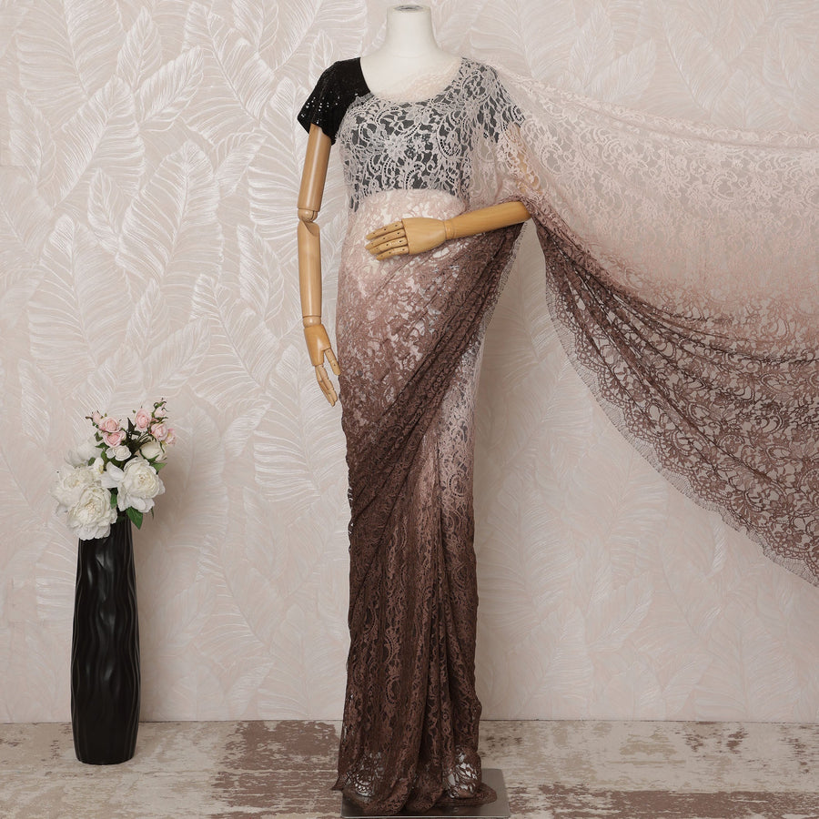 ساري شانتيلي فرنسي فاخر من الدانتيل باللون البني الفاتح إلى البني - 5.5 متر، تصميم زهور، عرض 110 سم - D20754