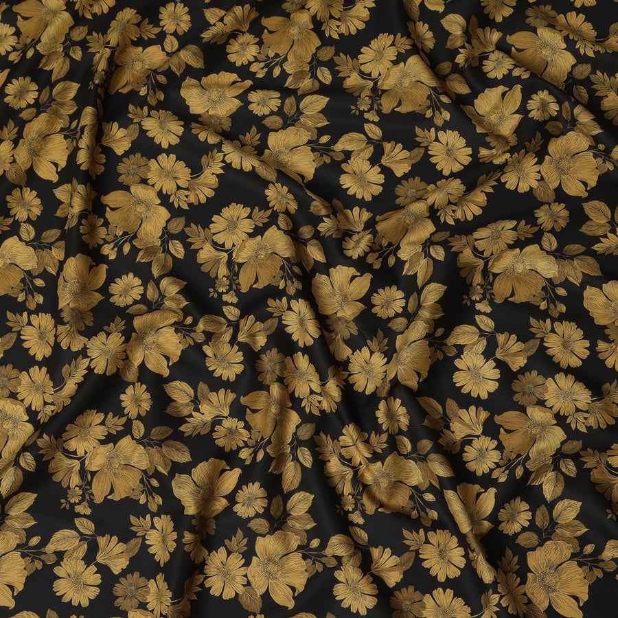قماش قطني مطبوع رقميًا بنقشة زهور باللونين الأسود والذهبي - عرض 110 سم - D21220