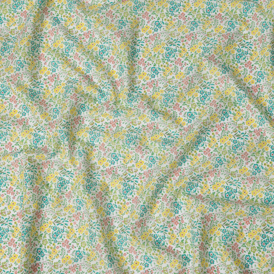 قماش قطني مطبوع رقميًا بنقشة زهور باللونين الأبيض والأصفر - عرض 110 سم - D21236