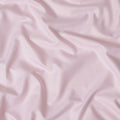قماش قمصان من القطن السويسري الفاخر بنسبة 100% باللون الوردي الفاتح بنقشة متعرجة رقيقة، عرض 140 سم - D21413