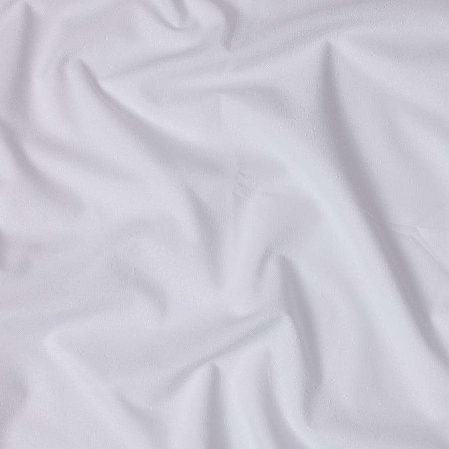 قماش قمصان من القطن السويسري الفاخر بنسبة 100% باللون الأبيض بتصميم جاكار مزهر، عرض 140 سم - D21427