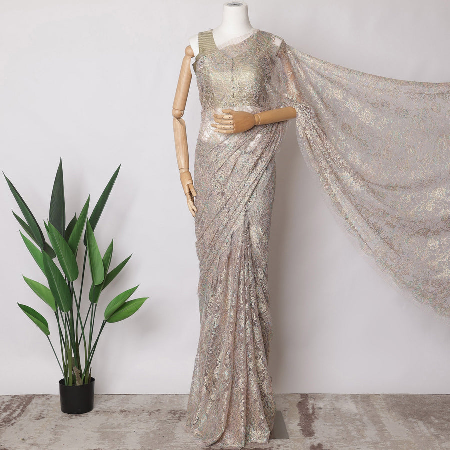 قماش ساري شانتيلي فرنسي فاخر باللون الوردي الموف والذهبي، 5.5 متر × 110 سم - D21514