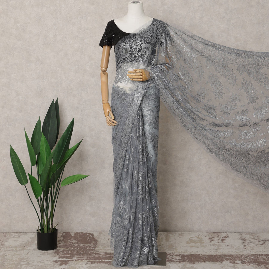 ساري فرنسي من الدانتيل باللون الرمادي الفضي المعدني، 5.5 متر، عرض 110 سم - D21843