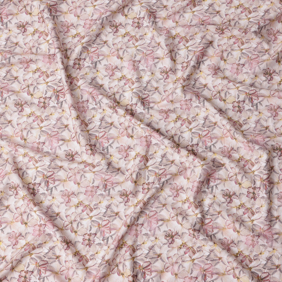 قماش ساتان قطني مطبوع عليه زهور باللون الوردي الفاتح - عرض 110 سم، صنع في الهند - D22311