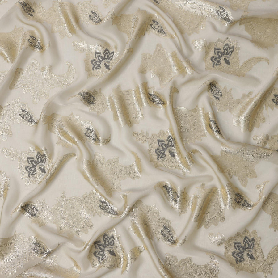 قماش شيفون حريري فرنسي ذهبي فاتح مع تصميم بروكيد مغول لوركس معدني، عرض 110 سم، صنع في فرنسا - D22572