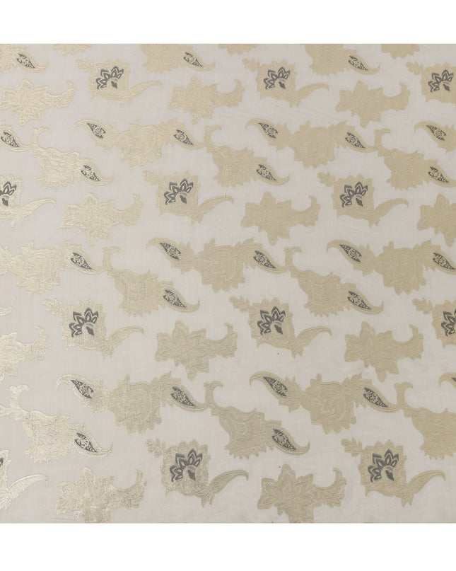 قماش شيفون حريري فرنسي ذهبي فاتح مع تصميم بروكيد مغول لوركس معدني، عرض 110 سم، صنع في فرنسا - D22572