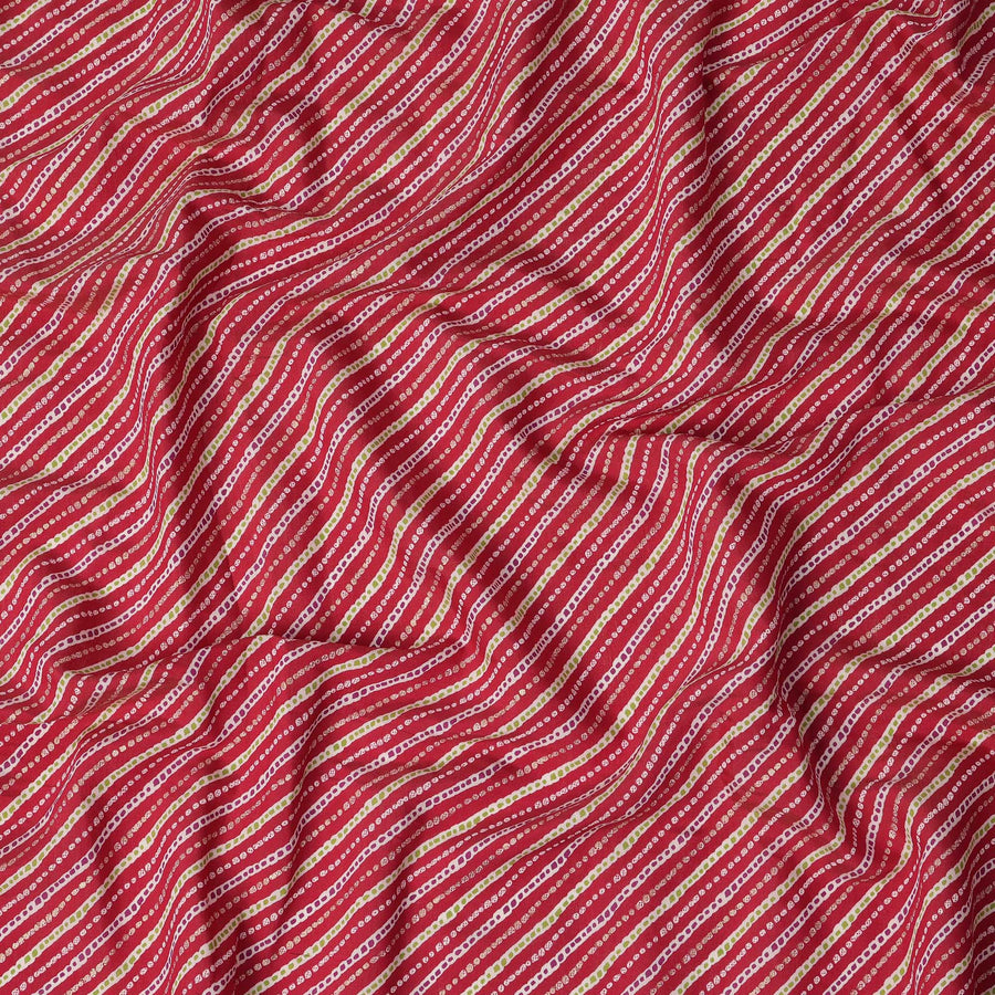 قماش فيسكوز مخلوط مطبوع على طراز بانداني أحمر بخطوط متموجة وزخارف منقطة، عرض 110 سم، صنع في الهند - D22809