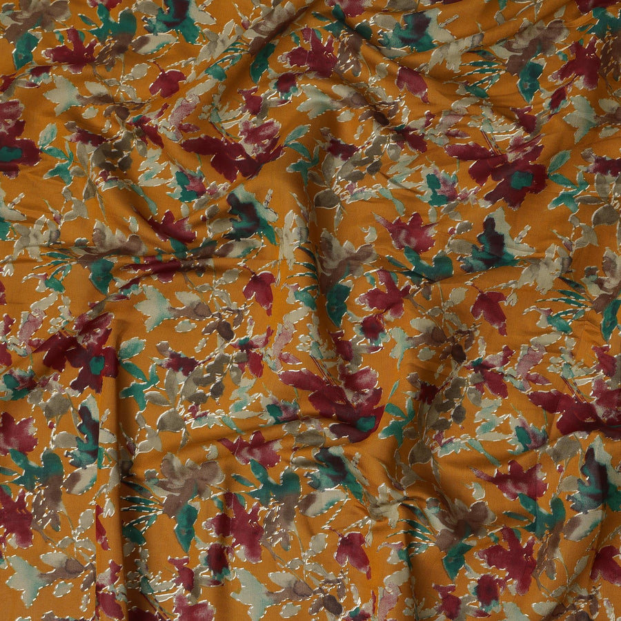 قماش فيسكوز مخلوط بطبعة زهور تجريدية باللون الأصفر الخردلي مع زخارف متعددة الألوان، عرض 110 سم، صنع في الهند - D22816