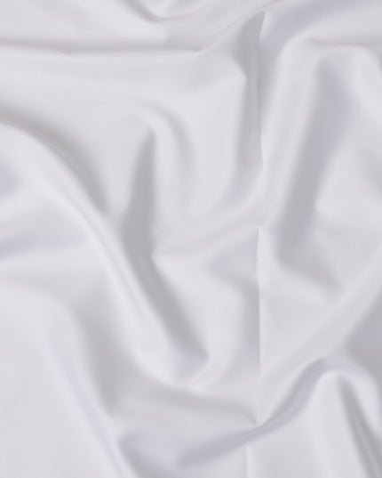 قماش قمصان قطني سويسري 100% سادة، أبيض فاتح، بلمسة نهائية لامعة متينة، عرض 150 سم، صنع في سويسرا - D22875