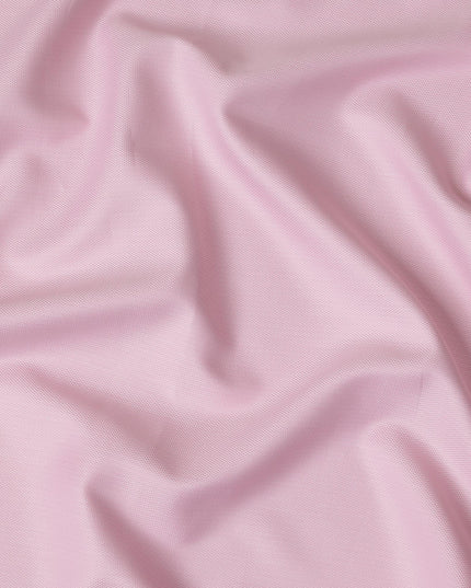 قماش دوبي وردي فاتح، قطن سويسري ١٠٠٪، نسج هندسي دقيق، عرض ١٥٠ سم، صنع في سويسرا - D22883