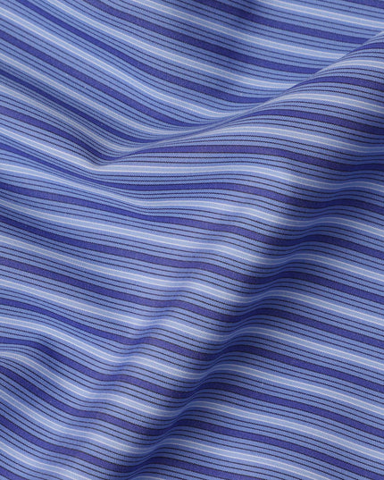 قماش قمصان متعدد الخطوط باللونين الأزرق والأرجواني، مصنوع من القطن بنسبة 100%، بتصميم خطوط أفقية رفيعة، عرض 150 سم، صنع في إيطاليا - D22884