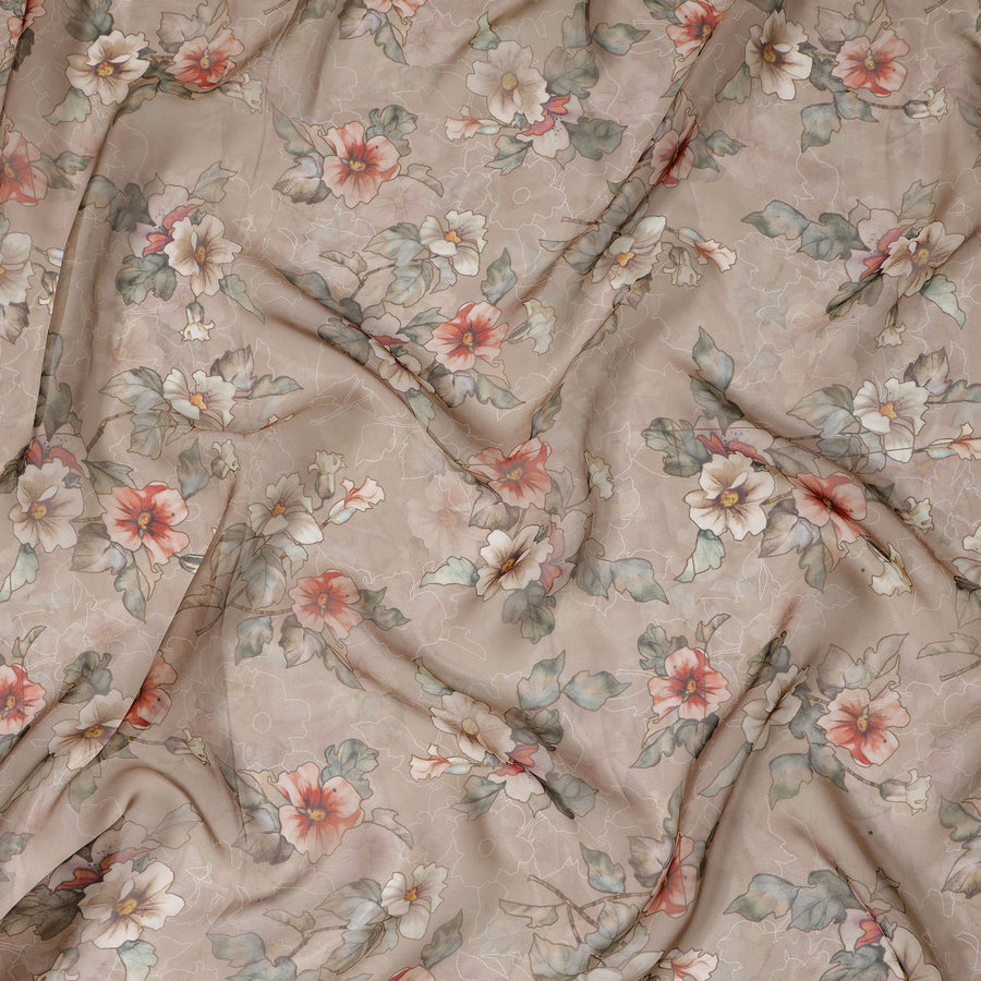 قماش أورجانزا صناعي مطبوع عليه زهور باللون البيج مع أزهار ناعمة باللون المرجاني والعاجي، عرض 110 سم، صنع في الهند - D23319
