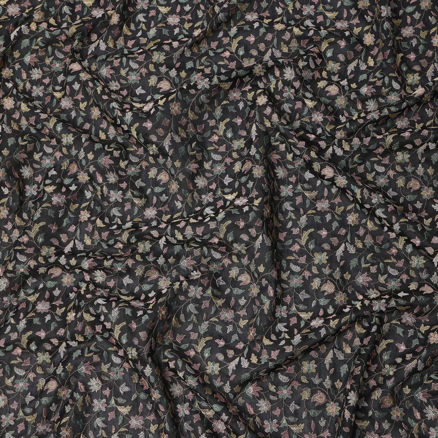 قماش حرير توسار أسود بنمط منسوج بالكامل من الزهور، عرض 110 سم، صنع في الهند - D23367
