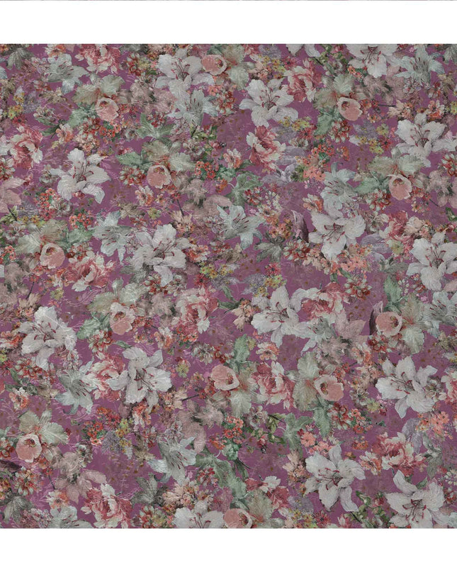 قماش كريب فيسكوز مطبوع عليه زهور بنفسجية أرجوانية، تصميم أزهار عتيقة مع لمسات من النعناع والورد، عرض 110 سم، صنع في الهند - D23447