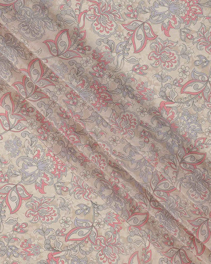 قماش كريب فيسكوز بيج بنقشة زهور بيزلي مع لمسات وردية وأرجوانية ناعمة، عرض 110 سم، صنع في الهند - D23465