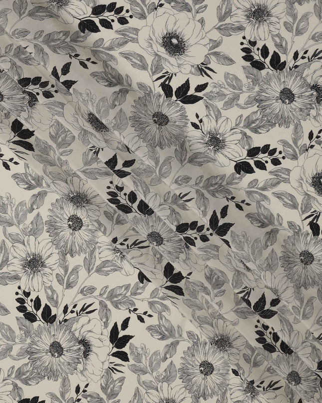قماش كريب فيسكوز مطبوع عليه زهور باللونين العاجي والأسود، بأوراق أحادية اللون، عرض 110 سم، صنع في الهند - D23466