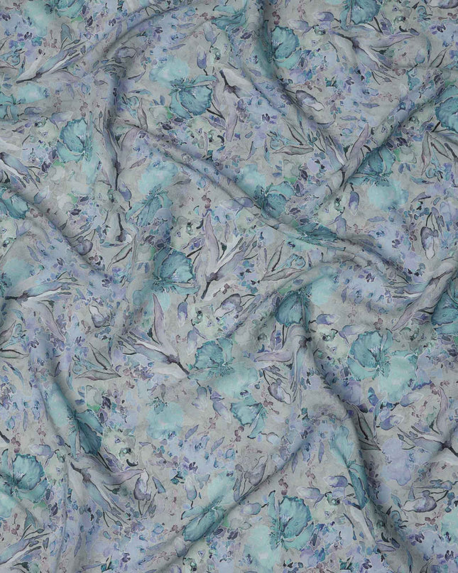 قماش كريب فيسكوز بطبعة رقمية بنقشة زهور زرقاء لافندر، 110 سم، الهند - D23468