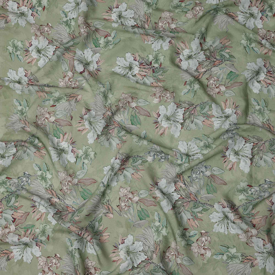 قماش كريب فيسكوز مطبوع يدويًا بنقشة زهور باللون الأخضر الباستيل والأبيض، 110 سم، الهند - D23470