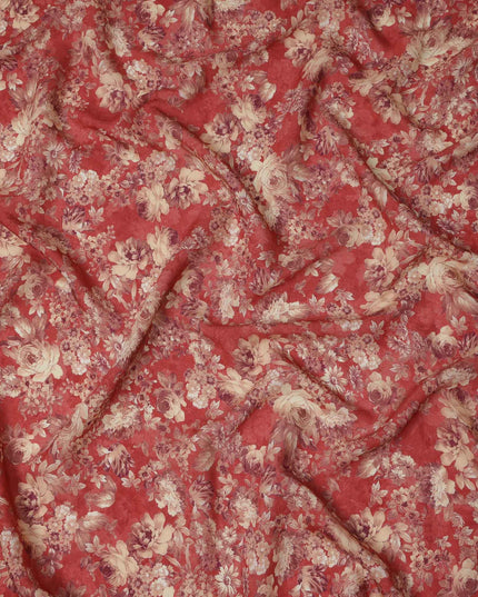 قماش كريب فيسكوز بطبعة زهور عتيقة باللون الأحمر والبيج، 110 سم، الهند - D23473